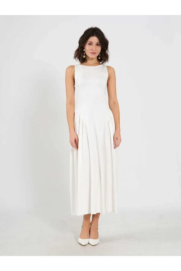 Robe midi sans manches 111717