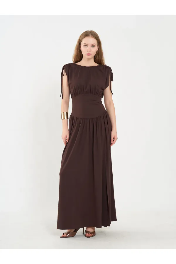 111691 Beli Korsajlı Uzun Elbise