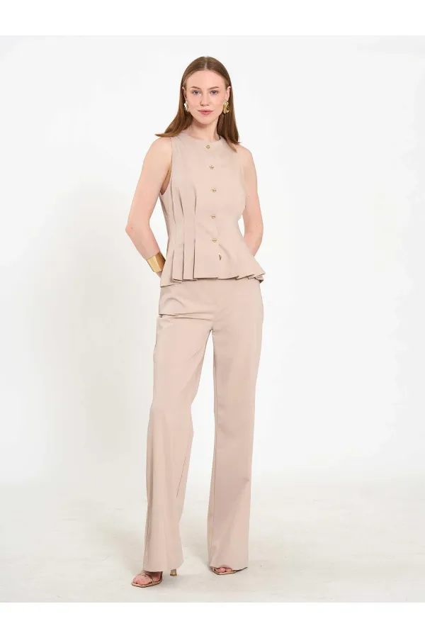 120746 Stella Waist-Fitted Vest