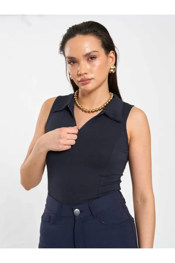 071894 Önü Fermuarlı Örme Kolsuz Body