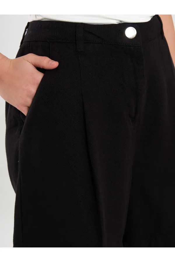 010875 Single Pleated Shorts