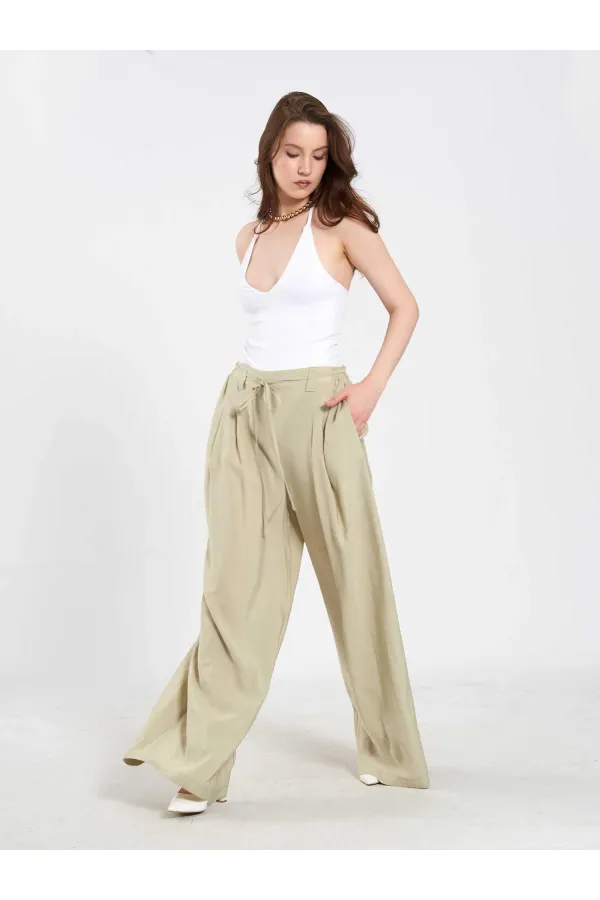031678 Elastic Waist Detail Belted Trousers