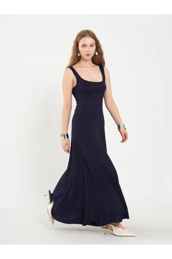 111687 Midi Volanlı Elbise