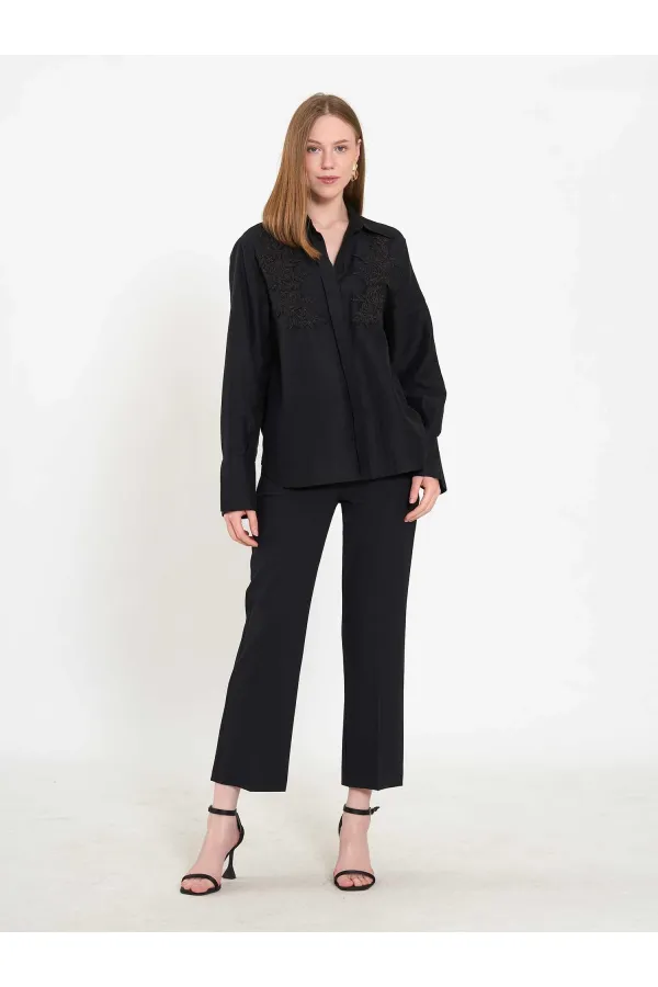 080820 Tencel Shirt with Lace Details