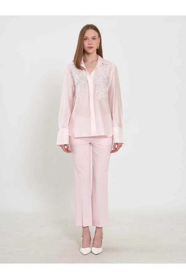 080820 Tencel Shirt with Lace Details