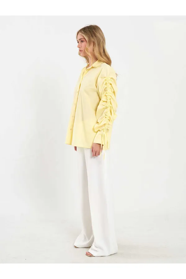 080796 Kolları Büzgülü Gömlek