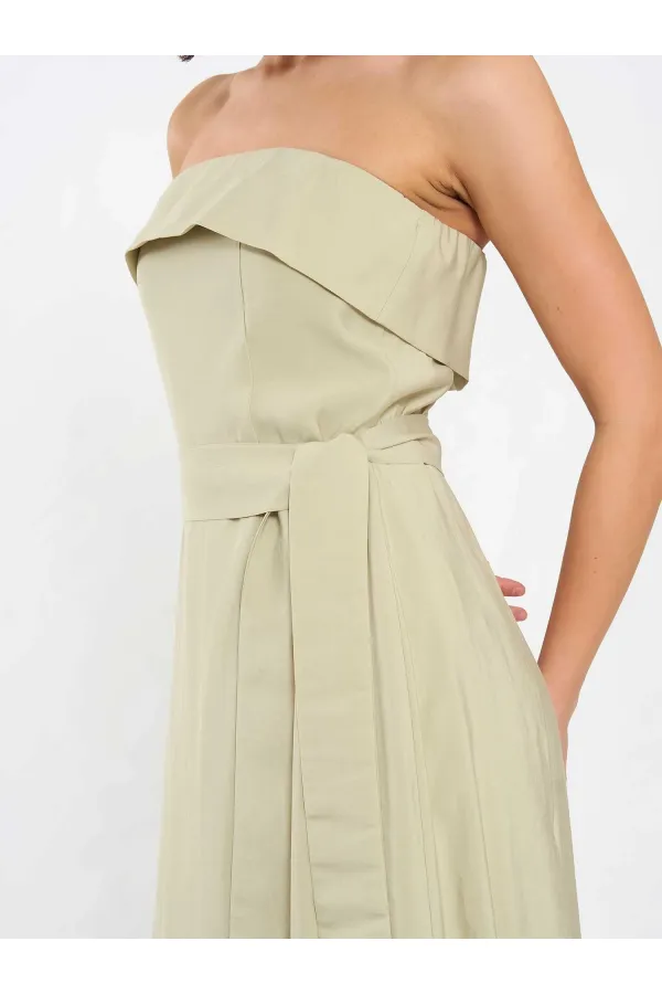 111706 Strapless Dress with Slit
