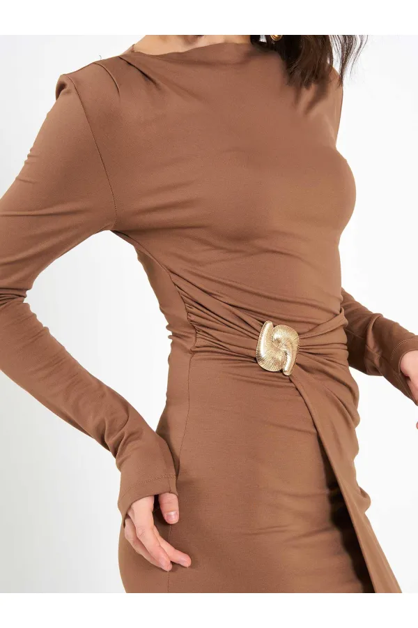 Robe midi drapée sur le devant 111699