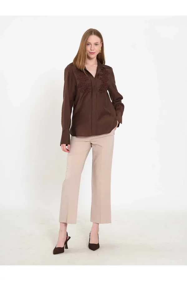 080820 Tencel Shirt with Lace Details