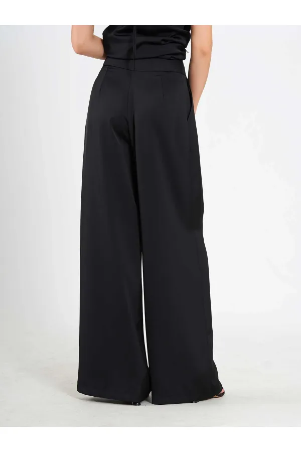 031649 Wide Pleated Satin Trousers