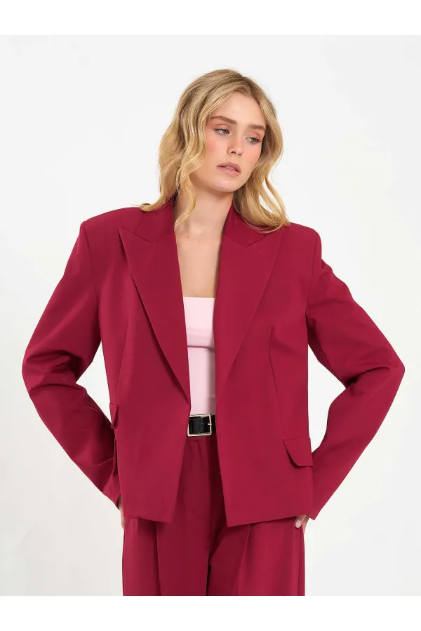 131044 Wide Shoulder Oversize Jacket