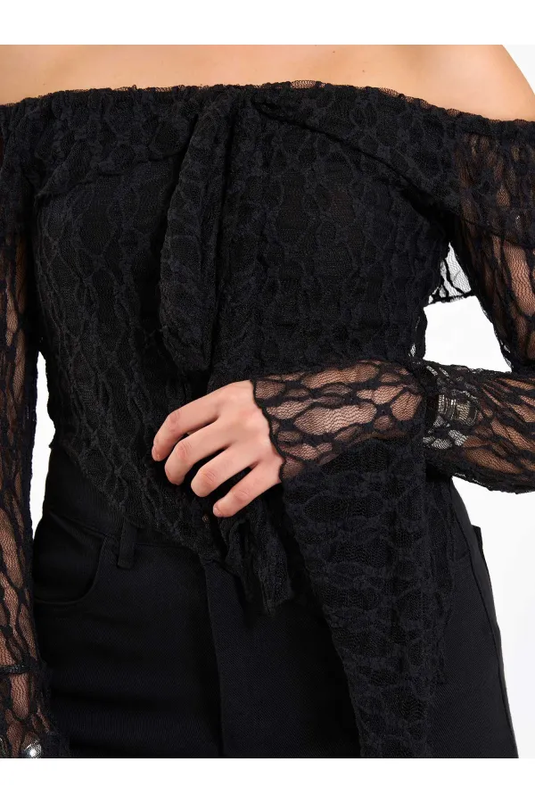 071832 Boat Neck Asymmetrical Blouse