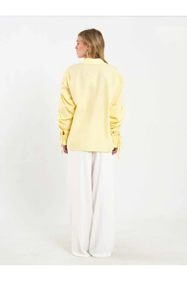 080796 Kolları Büzgülü Gömlek