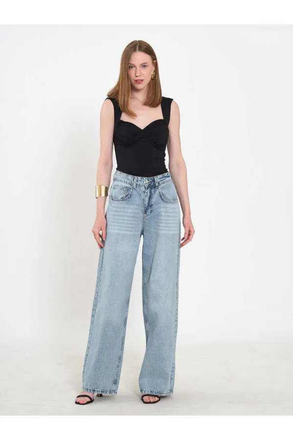 031668 Wide Leg Denim Trousers