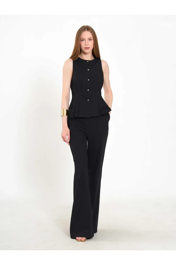 031673 Stella Straight Leg Trousers with Belt Buckle