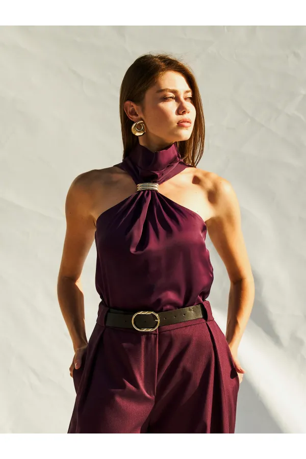 071773 Buckled Satin Blouse