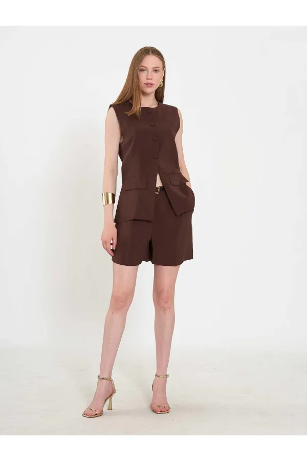 120732 Vest with Ruffled Hem