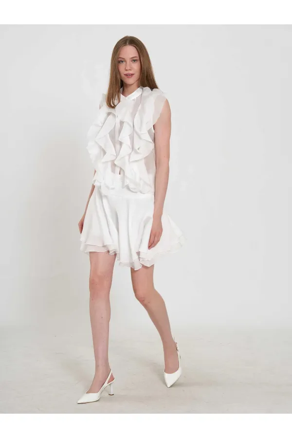 080774 Sleeveless Shirt with Ruffle Detail at Front