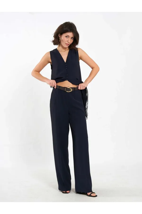 Pantalon droit à ceinture 031661