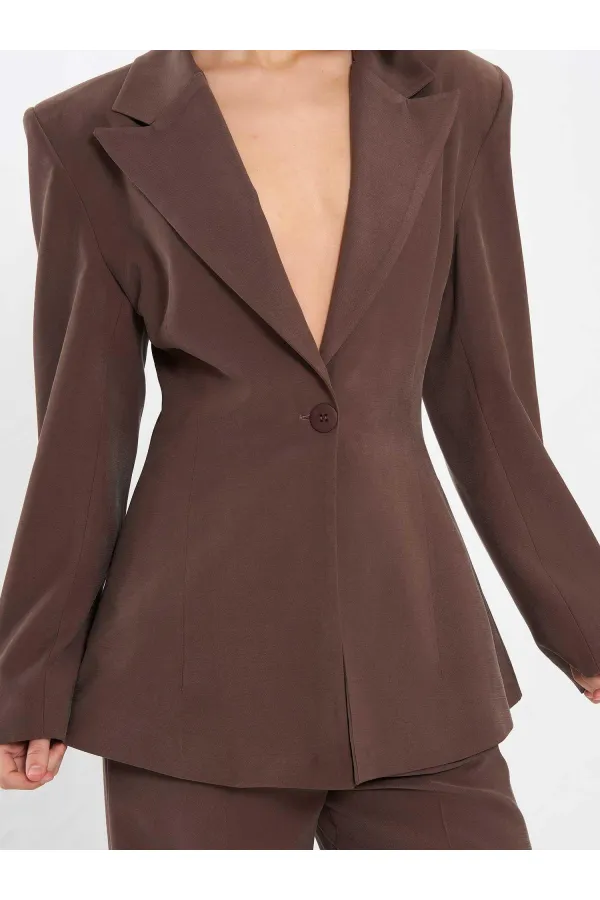 131065 Veste cintrée