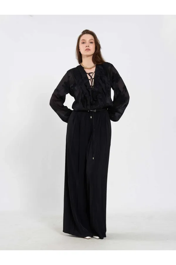 031676 Pleated Loose Fit Belted Trousers