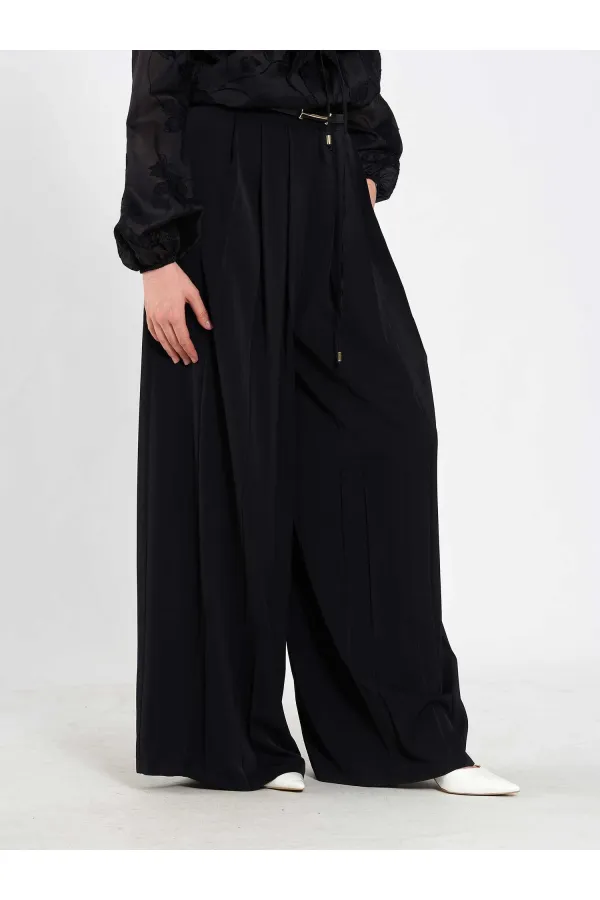 031676 Pleated Loose Fit Belted Trousers