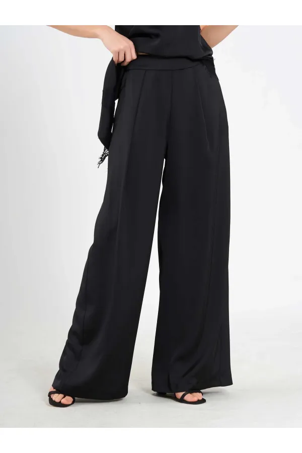 031649 Wide Pleated Satin Trousers