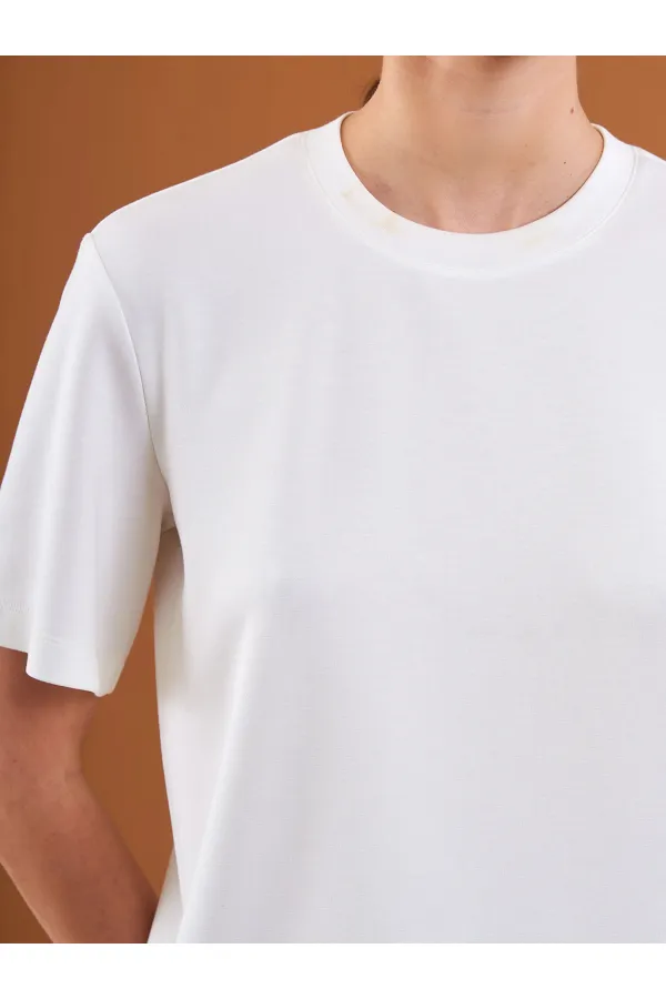 050733 Crew Neck Oversize T-Shirt