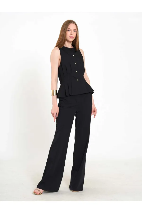 031673 Stella Straight Leg Trousers with Belt Buckle