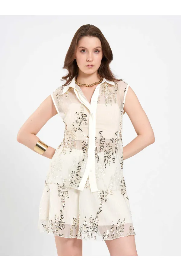 Chemise sans manches à sequins et ornements 080821
