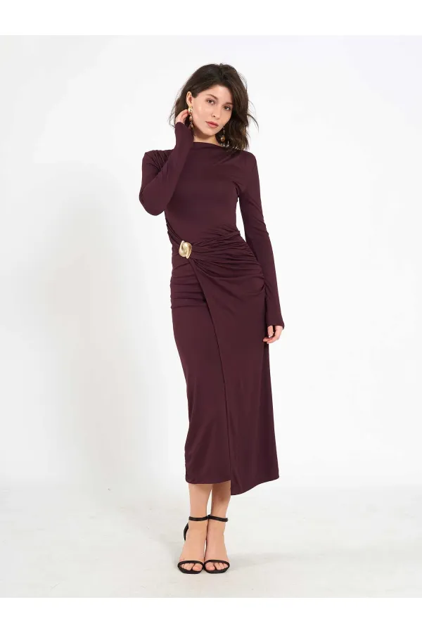 Robe midi drapée sur le devant 111699