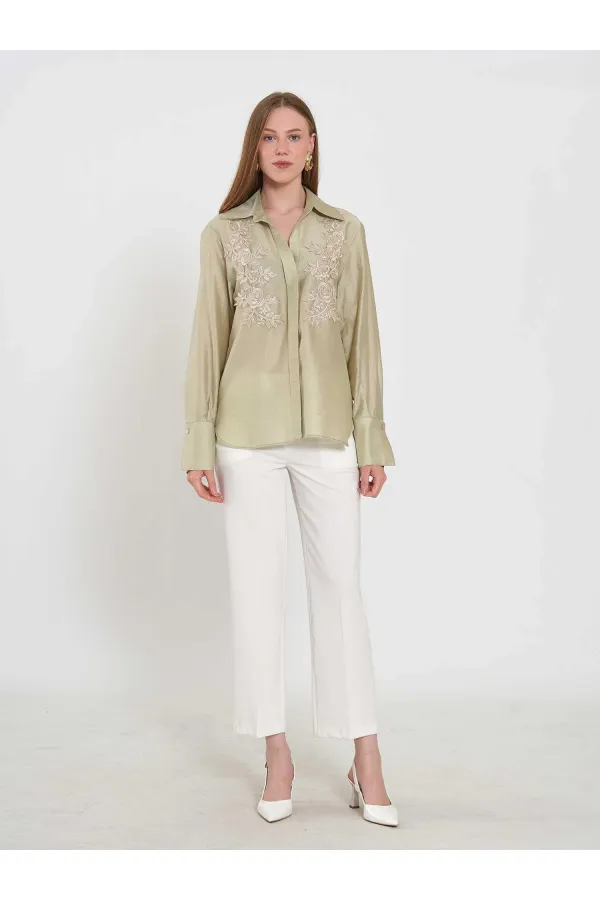 080820 Tencel Shirt with Lace Details