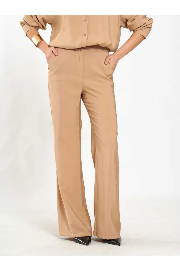 031651 Straight Belt Trousers