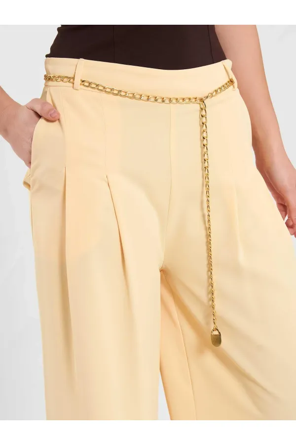 010872 Chain Belt Bermuda Shorts