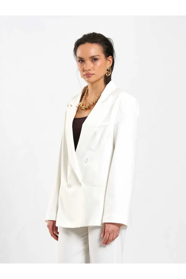 131059 Veste à poches passepoilées