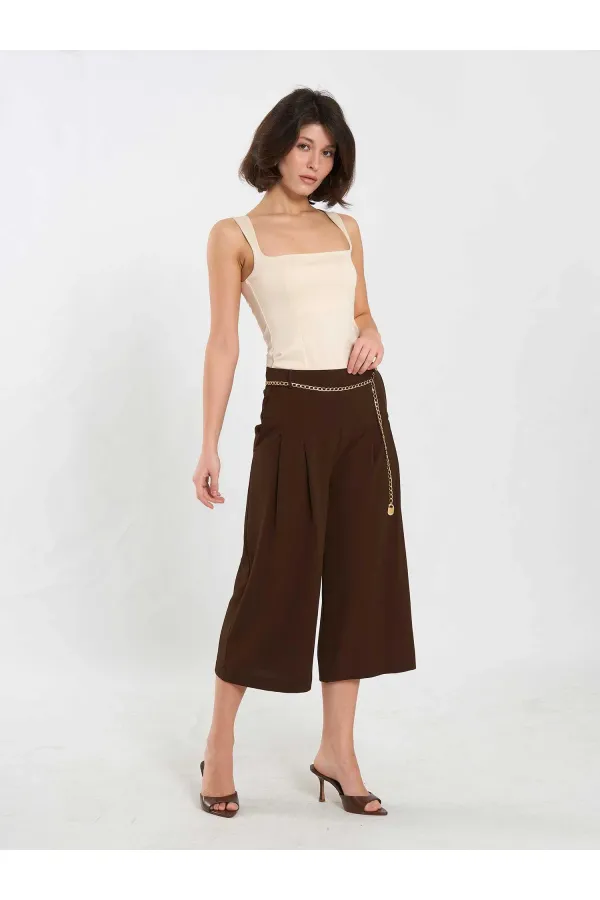 010872 Zincir Kemerli Bermuda