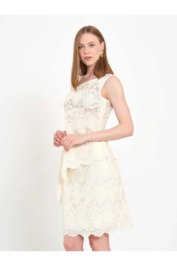 071920 Lace-Look One-Shoulder Asymmetrical Blouse