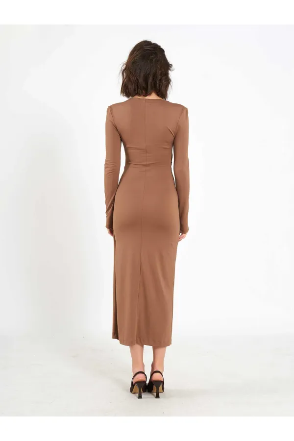 Robe midi drapée sur le devant 111699