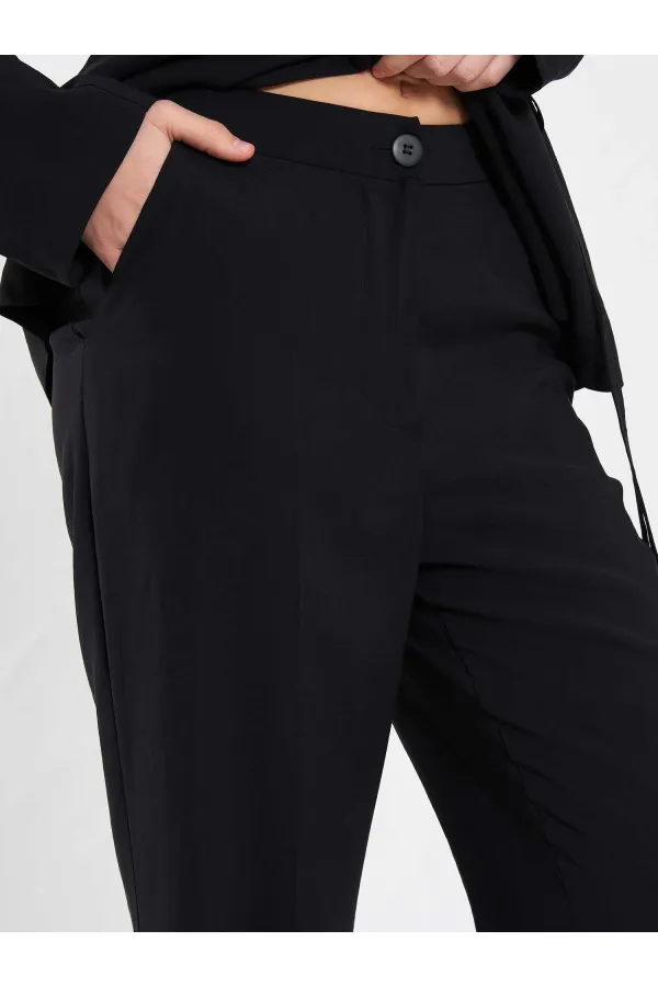 Pantalon à ceinture droite 031663
