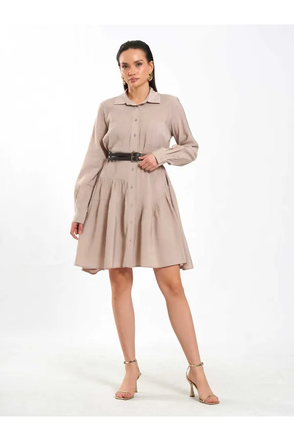 Robe asymétrique à volants et ceinture 111703