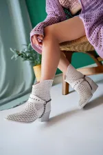 Muggo BURNİNG Garantili Kadın Lazer Kesim Zincir Detaylı Delikli Kovboy Yazlık Topuklu Festival Bot