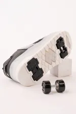 Muggo FLOW Kids Light-Up Roller Skate Sneaker Sports Shoes Muggo FLOW Kids Light-Up Roller Skate Sneaker Sports Shoes