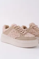 Chaussures de sport d'hiver pour femmes Muggo FLEECY à semelle épaisse et lacets, ornées de détails en peluche