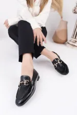 Muggo STRIDE Women's Casual Loafer Shoes with Metal Buckle