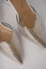 Muggo JULİET Garantili Kadın Sivri Burun Parlak Taşlı Arkası Açık Şeffaf Bantlı Topuklu Ayakkabı