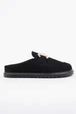 Mocassins Muggo CARLEEN en cuir suédé avec boucle dorée et bout fermé pour femmes