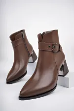 Bottes décontractées pour femmes Muggo RAISON avec ceinture et fermeture éclair, bout pointu.