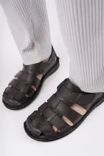 Sandales orthopédiques décontractées pour hommes Muggo Edinburgh, en cuir véritable, confortables et à semelle souple, garanties par la marque Edinburgh.