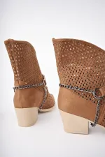 Muggo BURNİNG Garantili Kadın Lazer Kesim Zincir Detaylı Delikli Kovboy Yazlık Topuklu Festival Bot