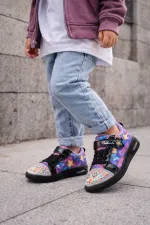 Muggo SMILE Girls' Light-Up Casual Sneaker with Stone Detail and Velcro Closure Muggo SMILE Girls' Light-Up Casual Sneaker with Stone Detail and Velcro Closure